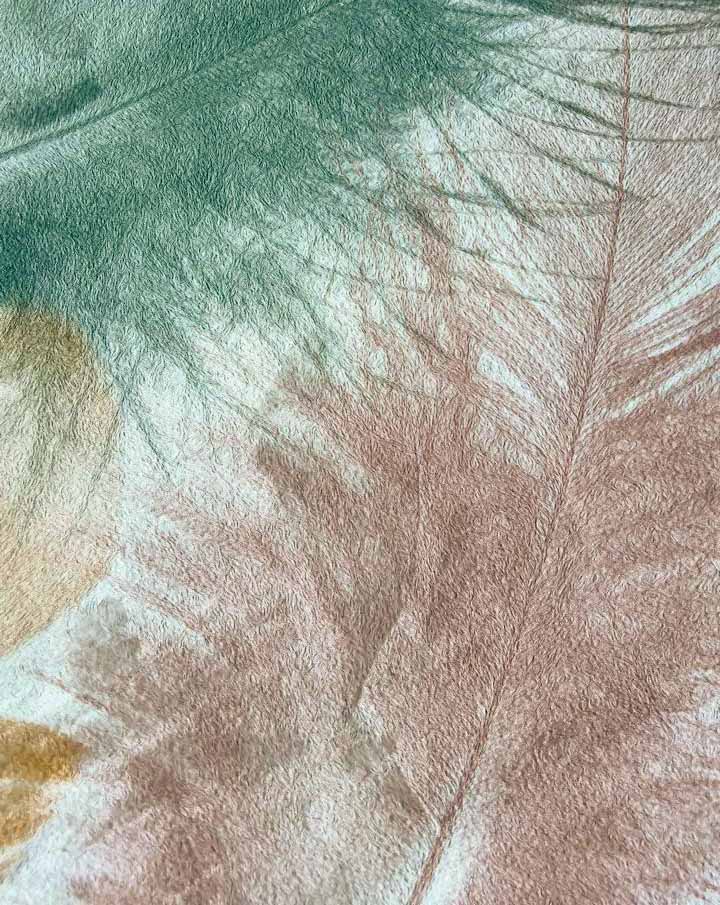 Ultra-Soft Feather Pattern Rug – In Pastel Shades