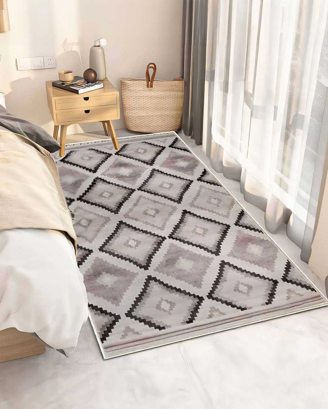 Clara modern beige an brown soft and shinny carpet
