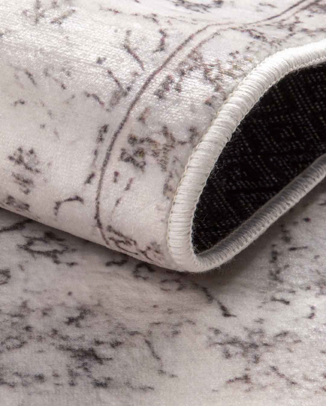 Linda simple white vintage soft and shinny carpet