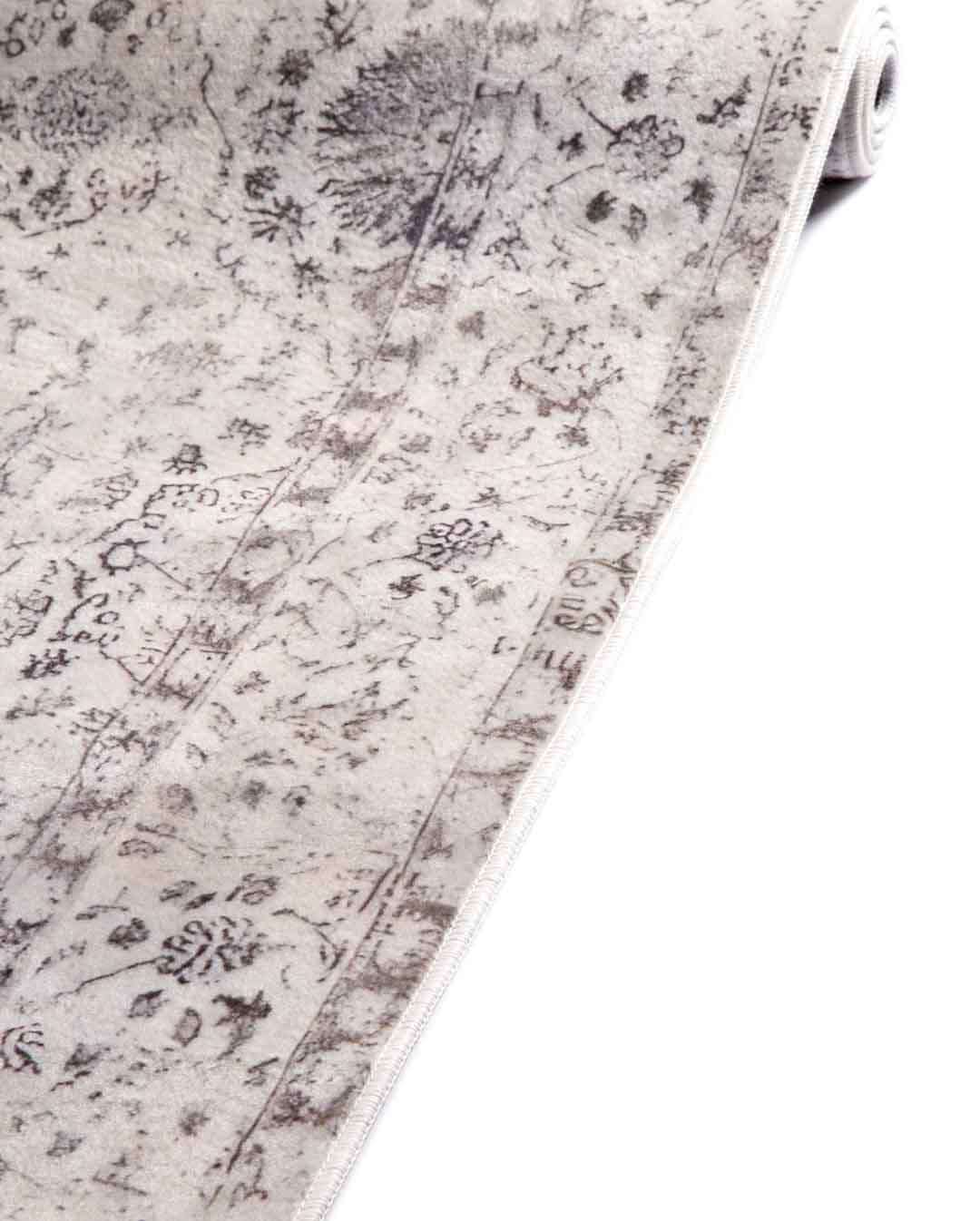 Linda simple white vintage soft and shinny carpet