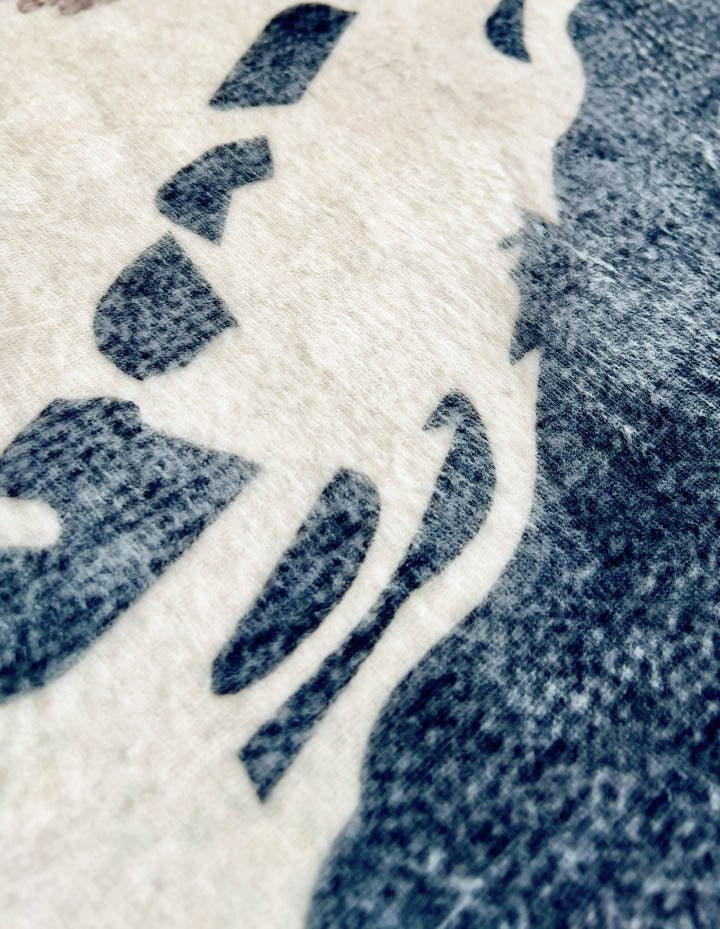Flow Line – Modern Abstract Rug
