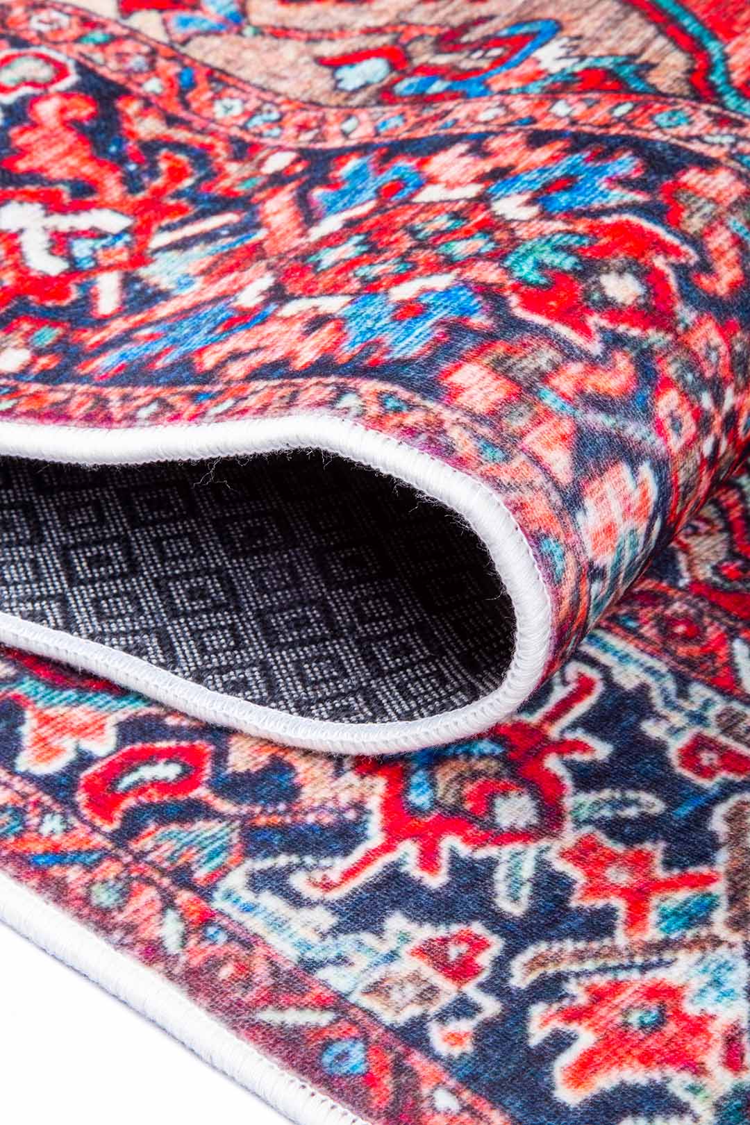 Heriz Persian-Style Rug – Red & Blue Harmony