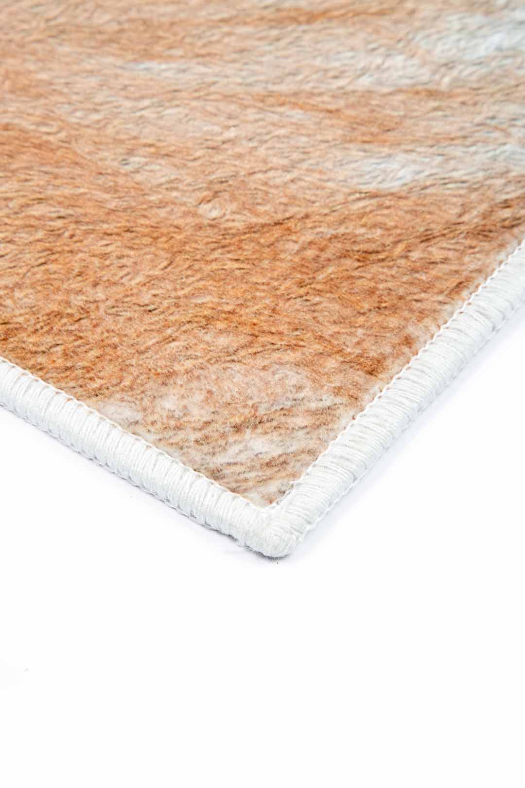 Ultra-Soft Feather Pattern Rug – In Pastel Shades