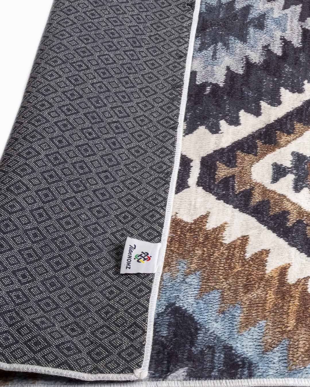 Nani modern gray and brown soft and shinny carpet
