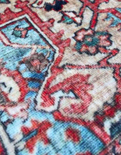 Heriz Persian-Style Rug – Red & Blue Harmony