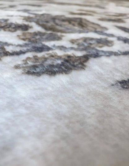 Blue Elegance – Classic Floral Pattern Rug