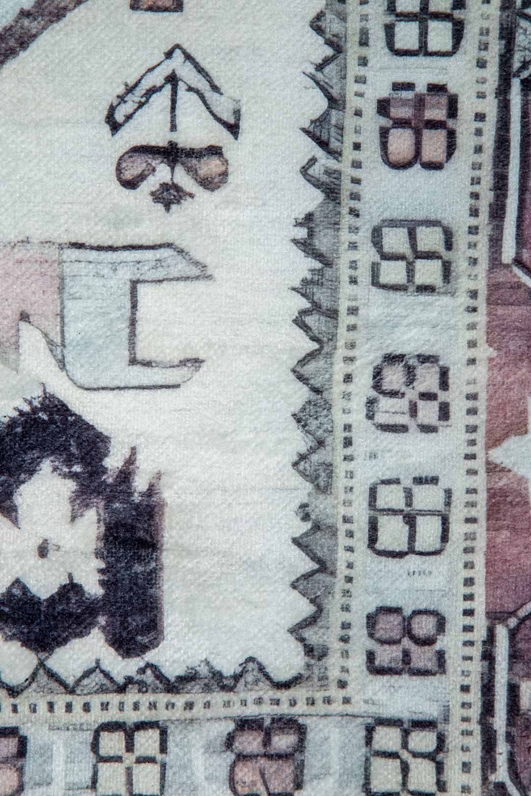 Rose Mist – Vintage Turkish Pattern Rug