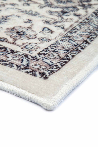 Silver Medallion – Classic Oriental Rug