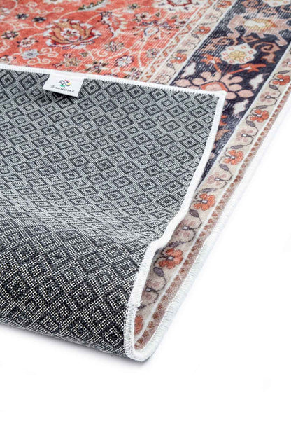 Persian Rose – Classic Oriental Rug