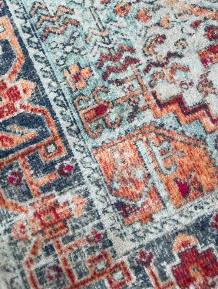 Antique Flame – Vintage Persian Pattern Rug